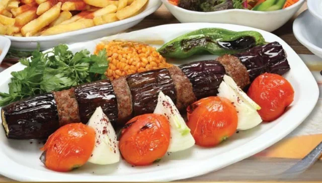 Patlıcan Kebap